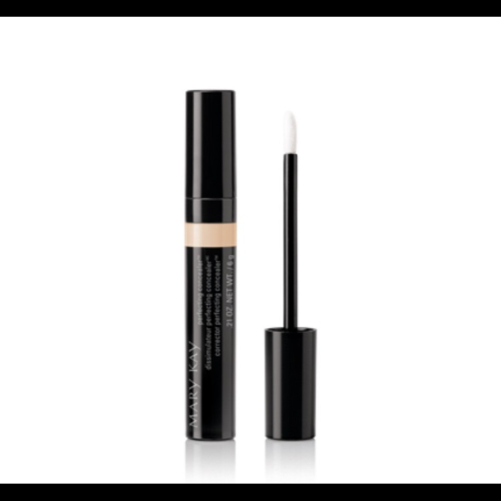 Mary Kay® Perfecting Concealer DEEP IVORY